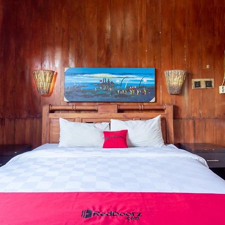 Reddoorz At Villa Krisna Balangan Beach Джимбаран Экстерьер фото