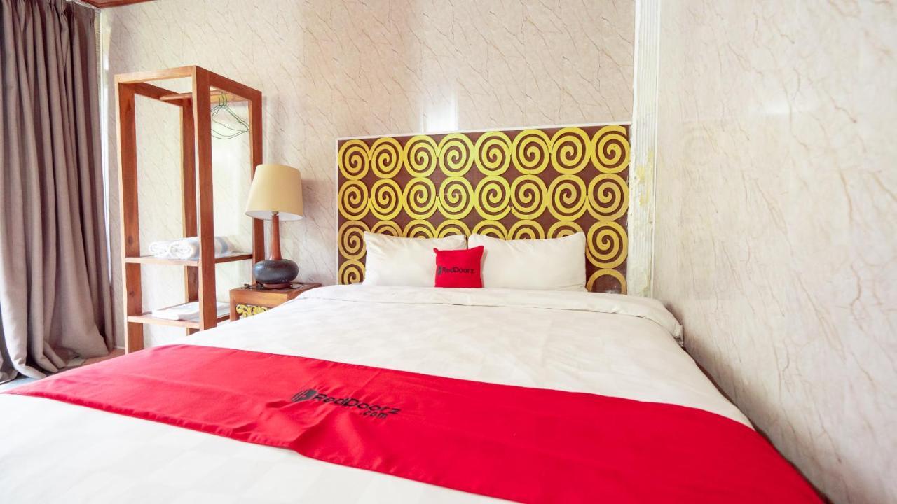 Reddoorz At Villa Krisna Balangan Beach Джимбаран Экстерьер фото