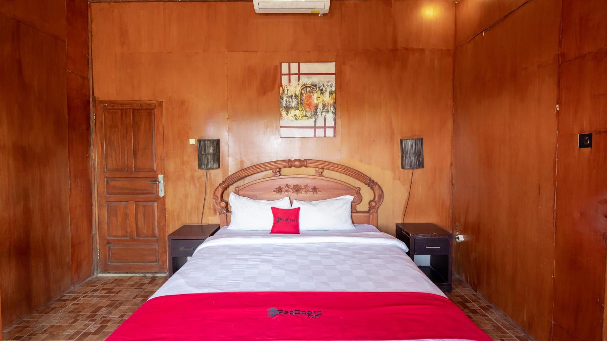 Reddoorz At Villa Krisna Balangan Beach Джимбаран Экстерьер фото